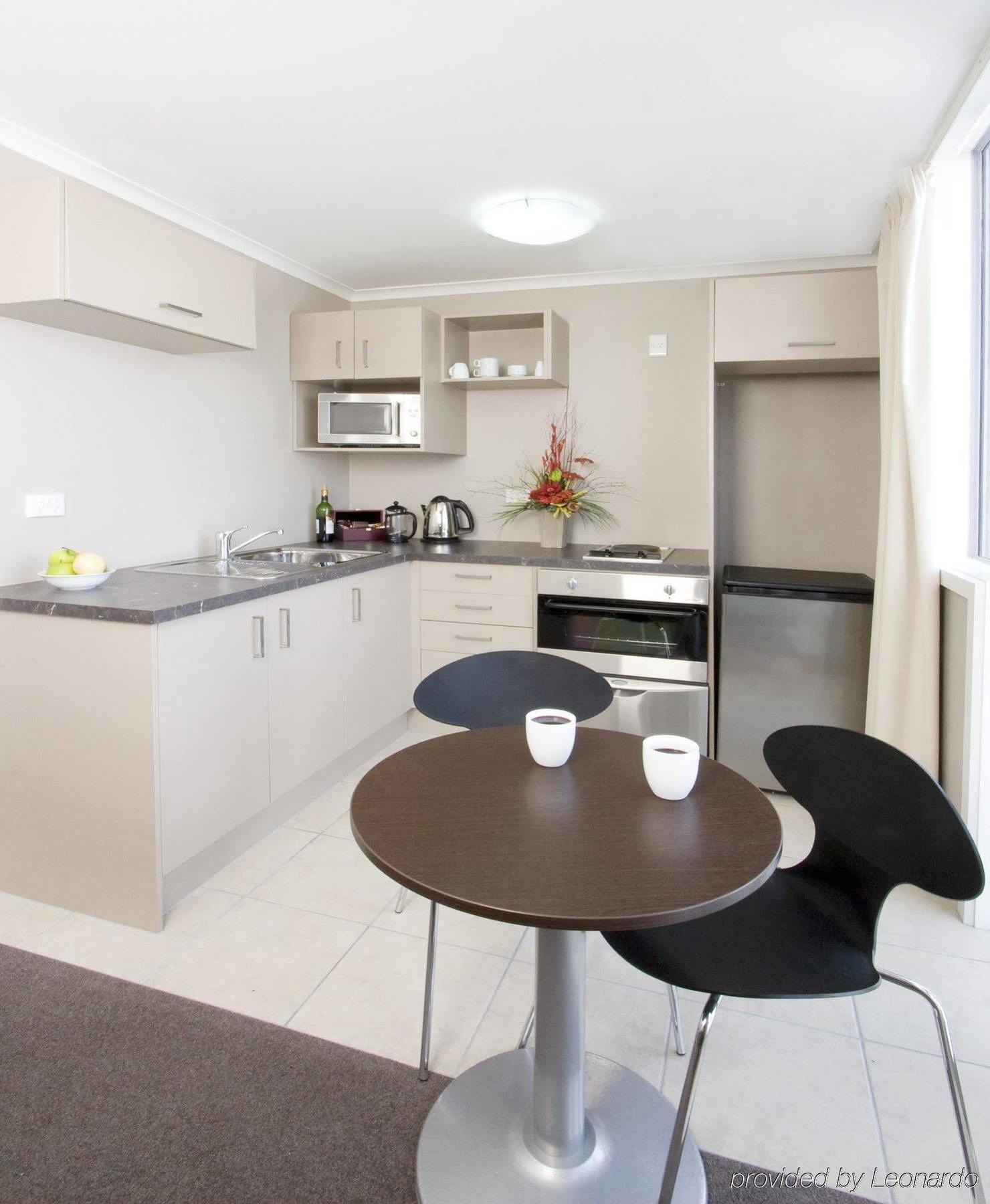 המילטון Quest On Ward Serviced Apartments חדר תמונה