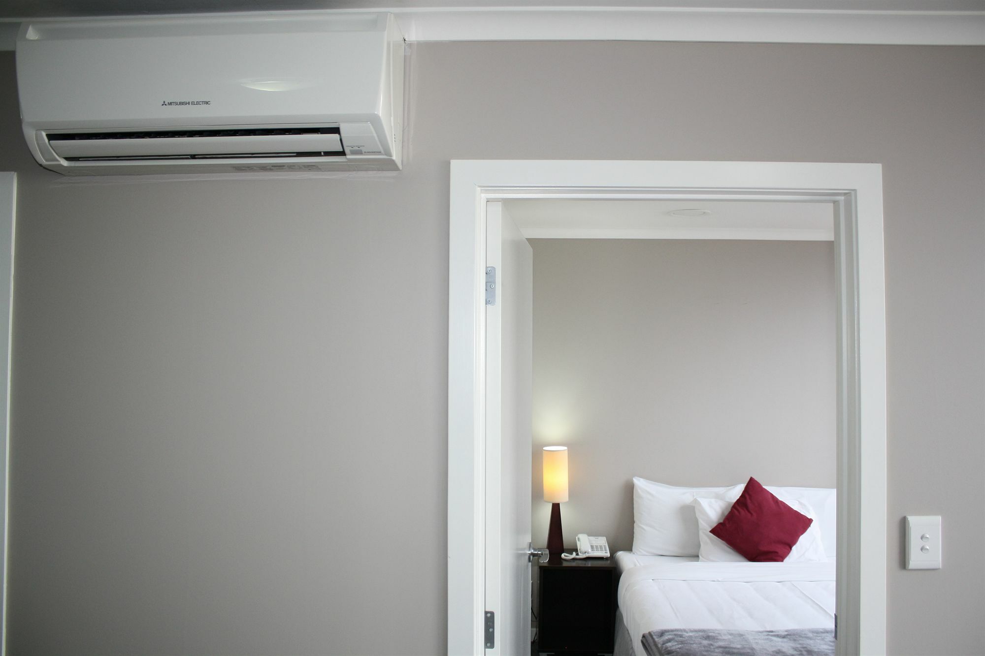 המילטון Quest On Ward Serviced Apartments מראה חיצוני תמונה